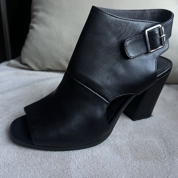 NEW Seychelles Battery Black Leather Open Toe Block Heel Bootie Sandals Women 6 - Picture 2 of 13